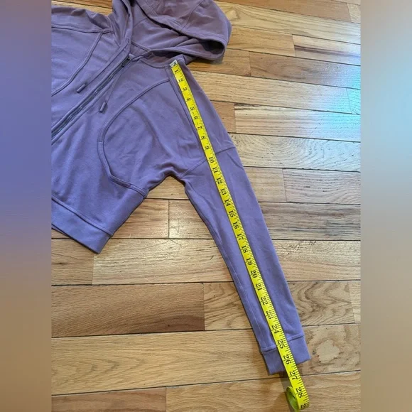 Lululemon Loungeful Cropped Hoodie Sweatshirt Women’s Size 4 Purple - Picture 9 of 13